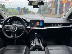 Xe MG 5 Luxury 1.5 AT 2024