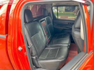 Xe Toyota Hilux 2.4E 4x2 AT 2018
