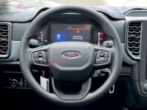 Xe Ford Ranger XLS 2.0L 4x2 AT 2024