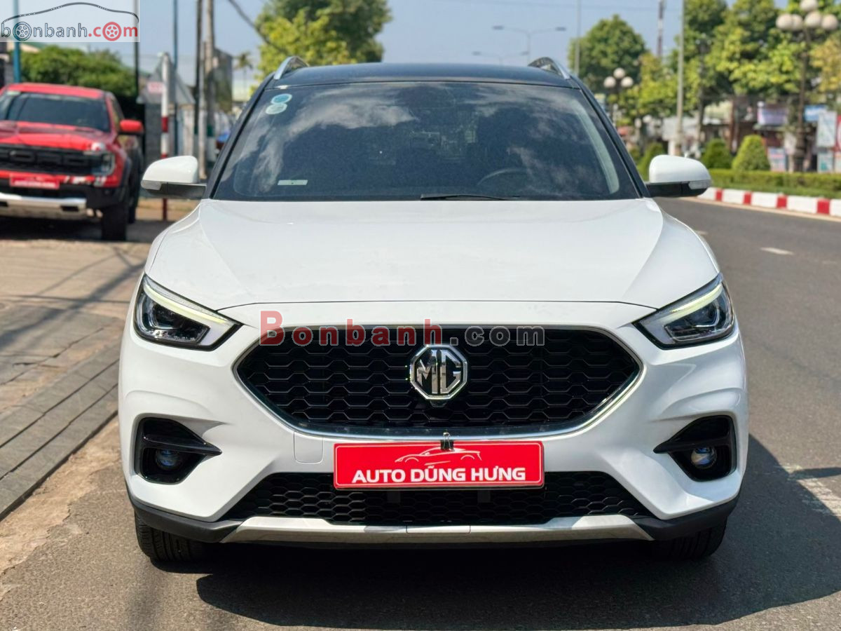 MG ZS Standard 1.5 AT 2WD