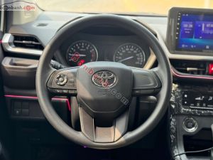 Xe Toyota Avanza Premio 1.5 AT 2024