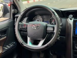 Xe Toyota Fortuner 2.4G 4x2 MT 2018
