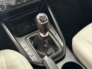 Xe Kia Rondo GMT 2021