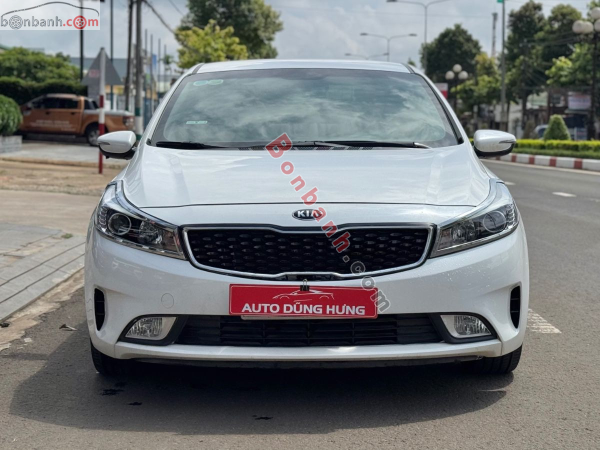 Kia Cerato 1.6 MT