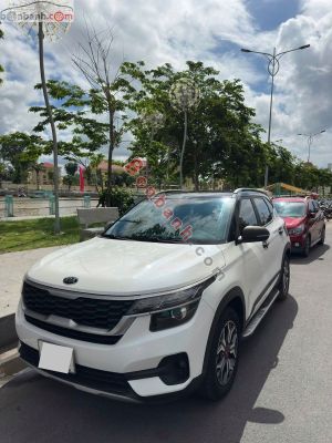 Xe Kia Seltos Deluxe 1.4 AT 2020