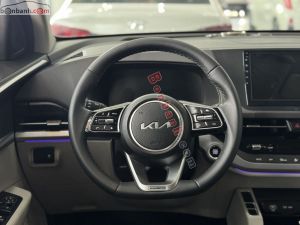 Xe Kia Carens 1.5G Luxury 2023