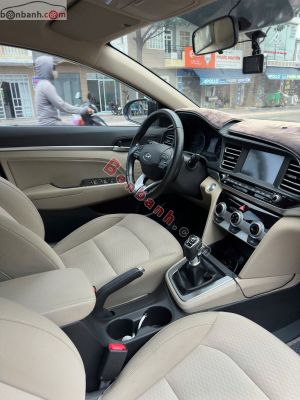 Xe Hyundai Elantra 1.6 MT 2019
