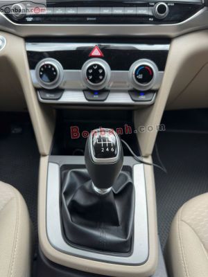 Xe Hyundai Elantra 1.6 MT 2019