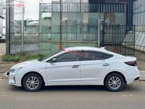 Xe Hyundai Elantra 1.6 MT 2019