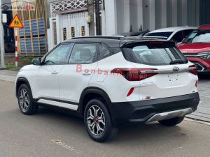 Xe Kia Seltos Deluxe 1.4 AT 2024